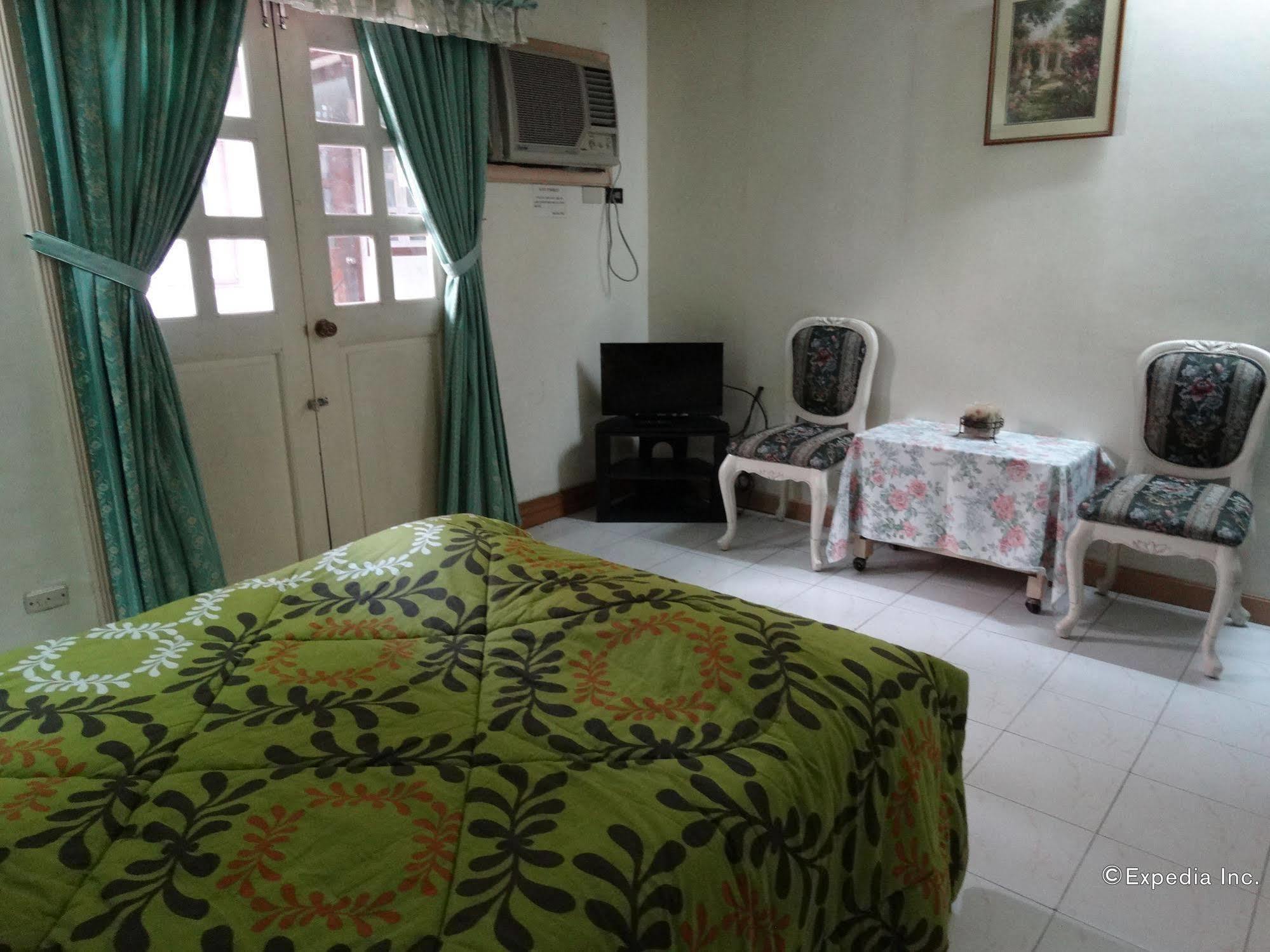 Casa Ruby Pension House Davao Bagian luar foto